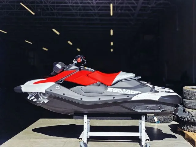 Slide: The Image of Sea-Doo Spark Trixx for 1 2026 - 13