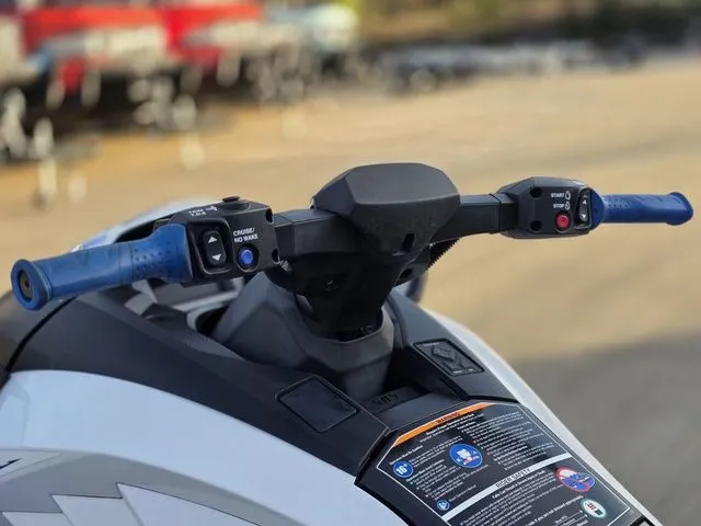 Slide: The Image of Yamaha GP1800R SVHO 2021 - 11