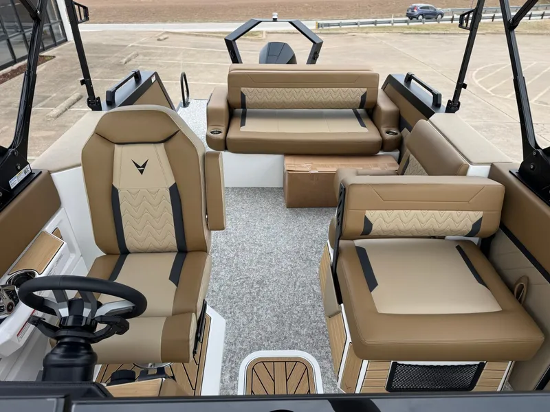 Slide: The Image of Revel RS25 2026 - 10