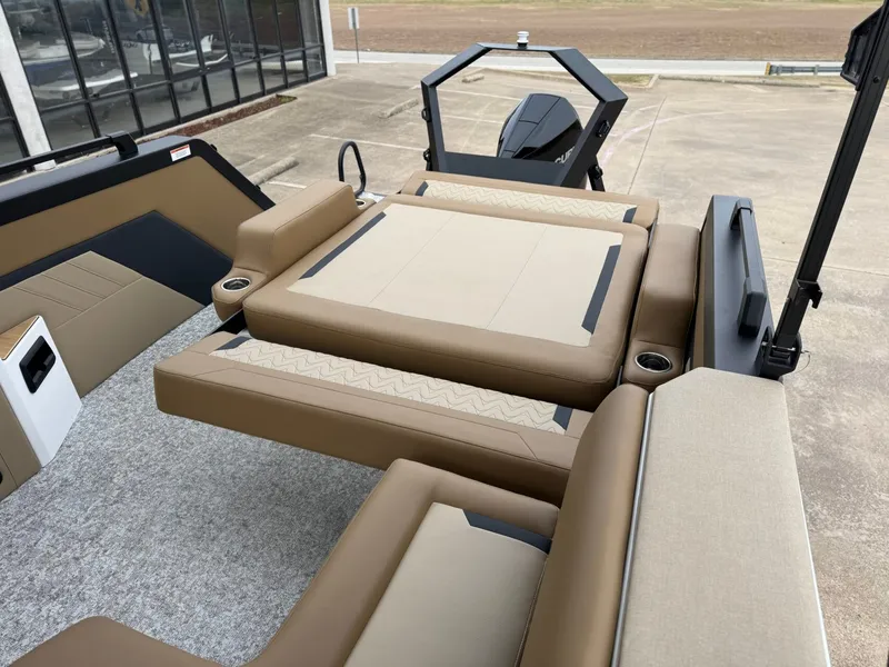 Slide: The Image of Revel RS25 2026 - 21