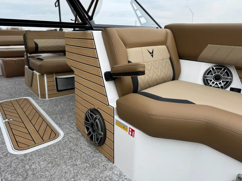 Slide: The Image of Revel RS25 2026 - 9