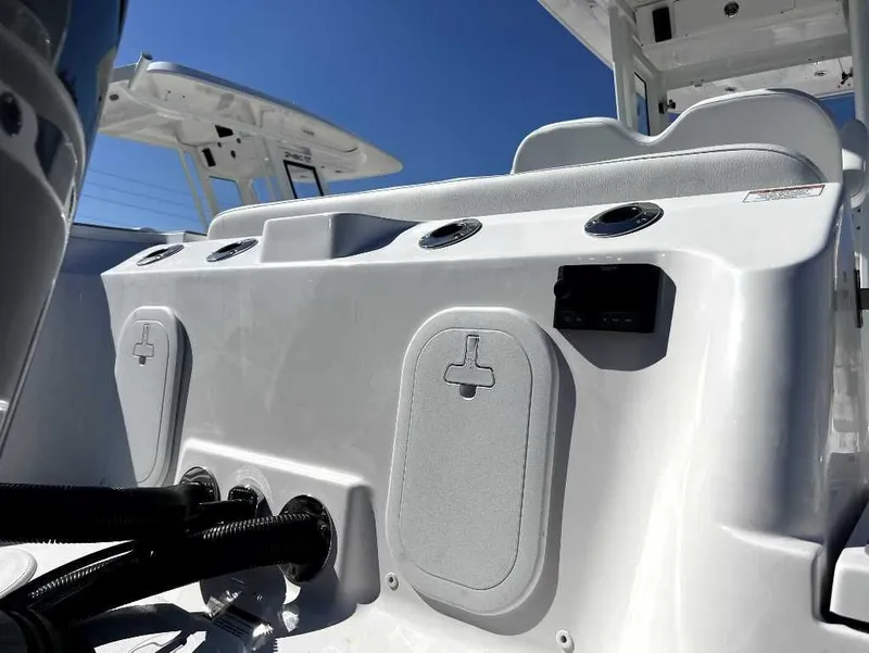 Slide: The Image of Sea Fox 268 Commander 2026 - 12