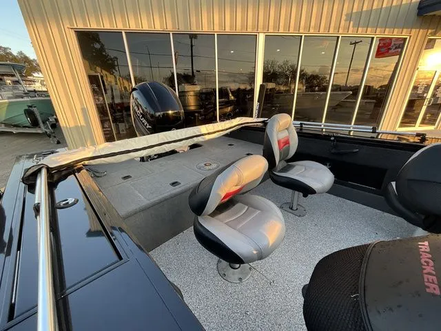 Slide: The Image of Tracker Targa 18 WT 2013 - 11