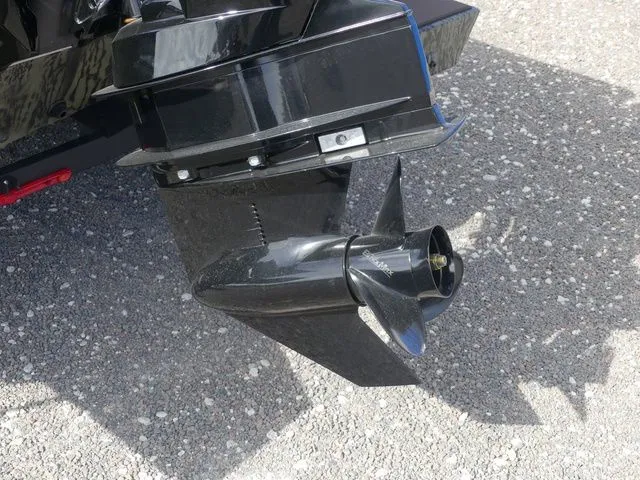 Slide: The Image of Tracker GRIZZLY® 2072 CC Sportsman 2026 - 11