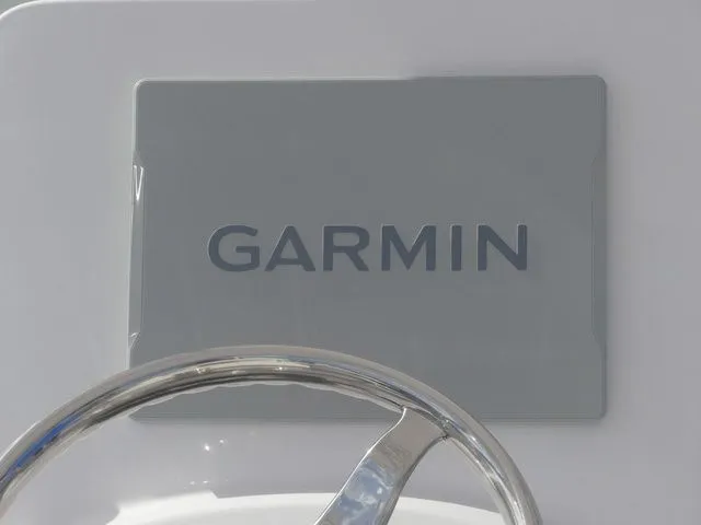 Slide: The Image of Twin Vee 240 STX 2026 - 20