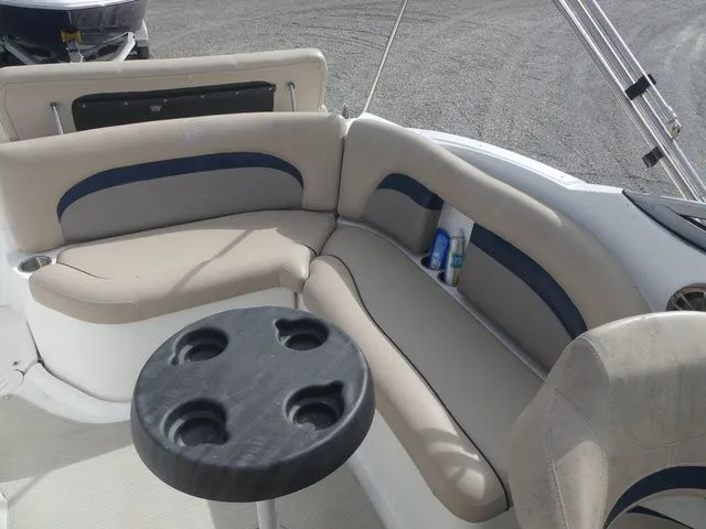 Slide: The Image of Hurricane SD 2600 I/O 2016 - 18