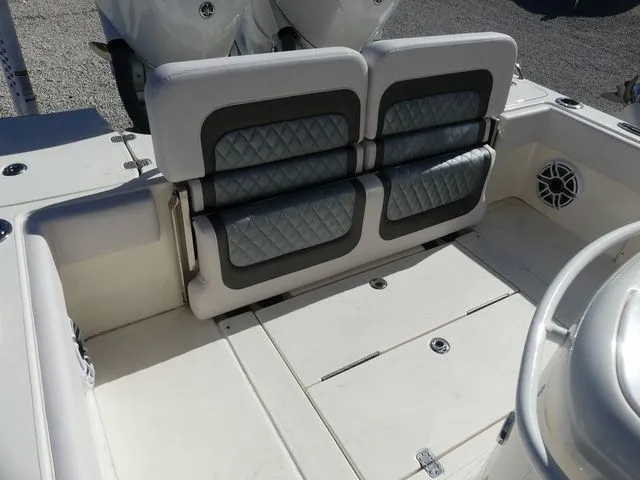 Slide: The Image of Shearwater 270 SS Open Carolina 2026 - 12