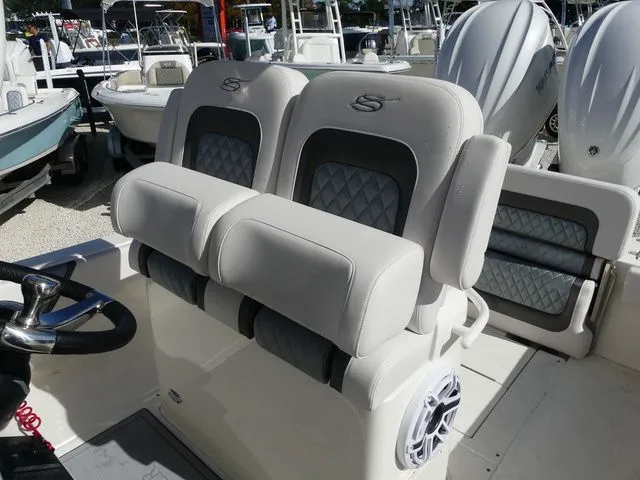 Slide: The Image of Shearwater 270 SS Open Carolina 2026 - 16