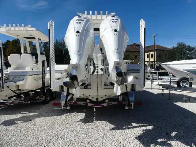 Slide: The Image of Shearwater 270 SS Open Carolina 2026 - 4