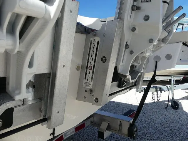 Slide: The Image of Shearwater 270 SS Open Carolina 2026 - 5