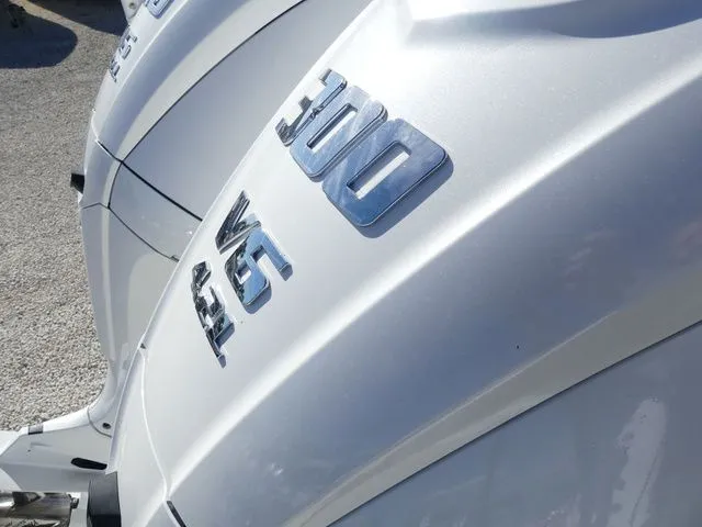 Slide: The Image of Shearwater 270 SS Open Carolina 2026 - 8