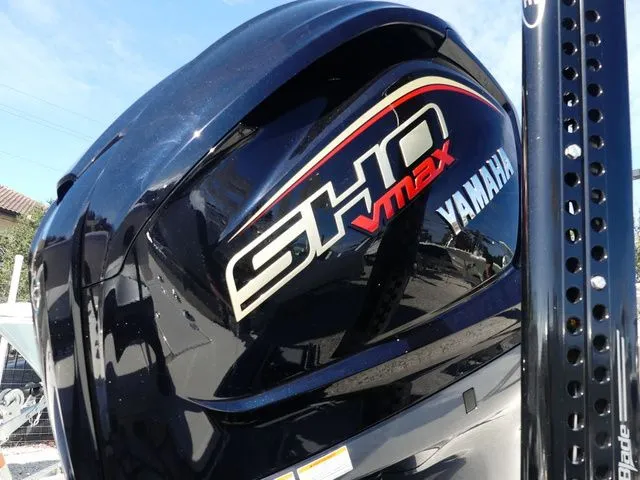 Slide: The Image of Shearwater X22 Hybrid 2026 - 5