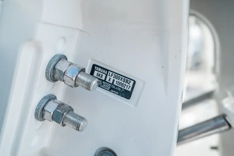 Slide: The Image of Sea Hunt Ultra 285 FS 2026 - 32