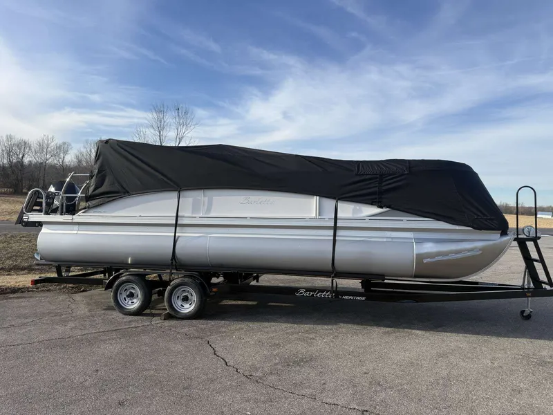 Slide: The Image of Barletta Cabrio C22UC 2026 - 11