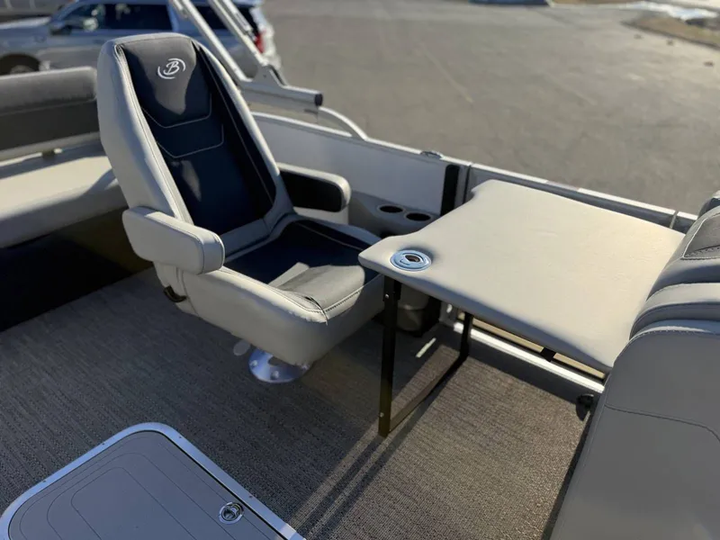 Slide: The Image of Barletta Cabrio C22UC 2026 - 30