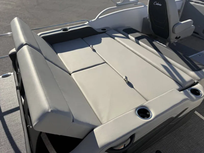 Slide: The Image of Barletta Cabrio C22UC 2026 - 36