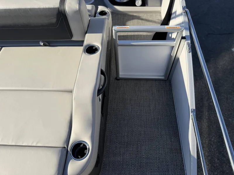 Slide: The Image of Barletta Cabrio C22UC 2026 - 43