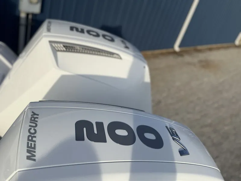 Slide: The Image of Sportsman Heritage 261 Center Console 2026 - 24