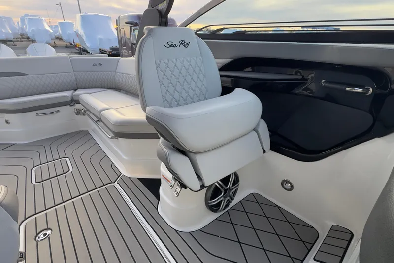 Slide: The Image of Interior of 2026 Sea Ray SLX 280 Outboard with luxurious seating. - 31