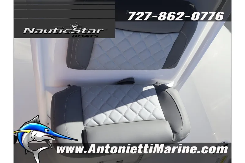 Slide: The Image of 2026 NauticStar 222 Offshore boat seat with quilted design, Antonietti Marine branding. - 39