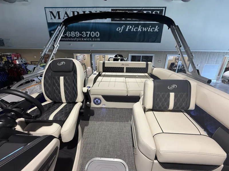 Slide: The Image of Barletta Lusso L23U 2026 - 11