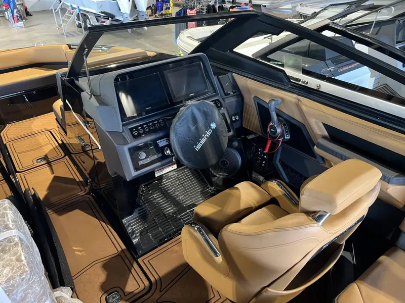 Slide: The Image of Cobalt R8 Surf 2026 - 15