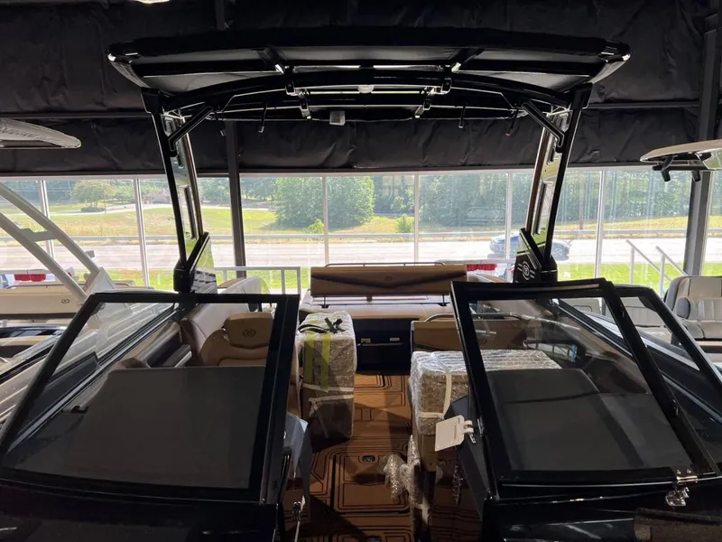 Slide: The Image of Cobalt R8 Surf 2026 - 4