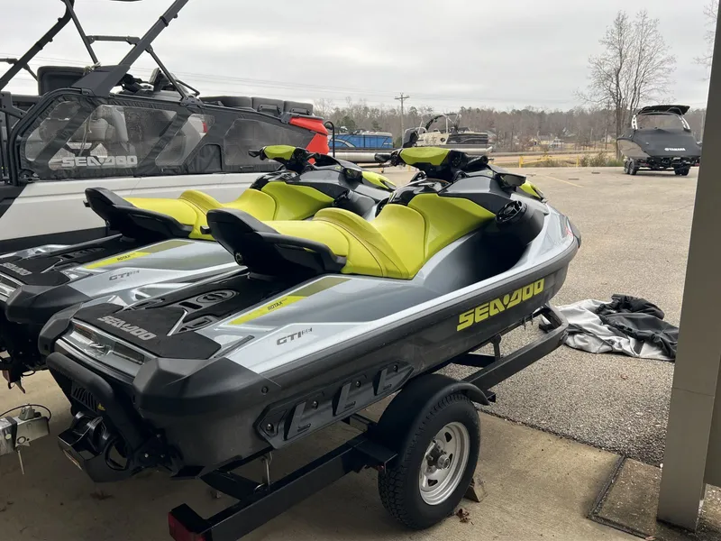Slide: The Image of Sea-Doo Gti Se 170 Snd - 30mg 2021 - 3
