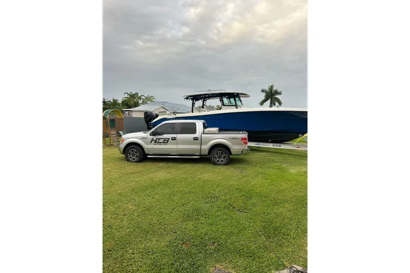 Slide: The Image of 2017 Hydra-Sports 4200 Siesta boat on trailer with pickup truck. - 24