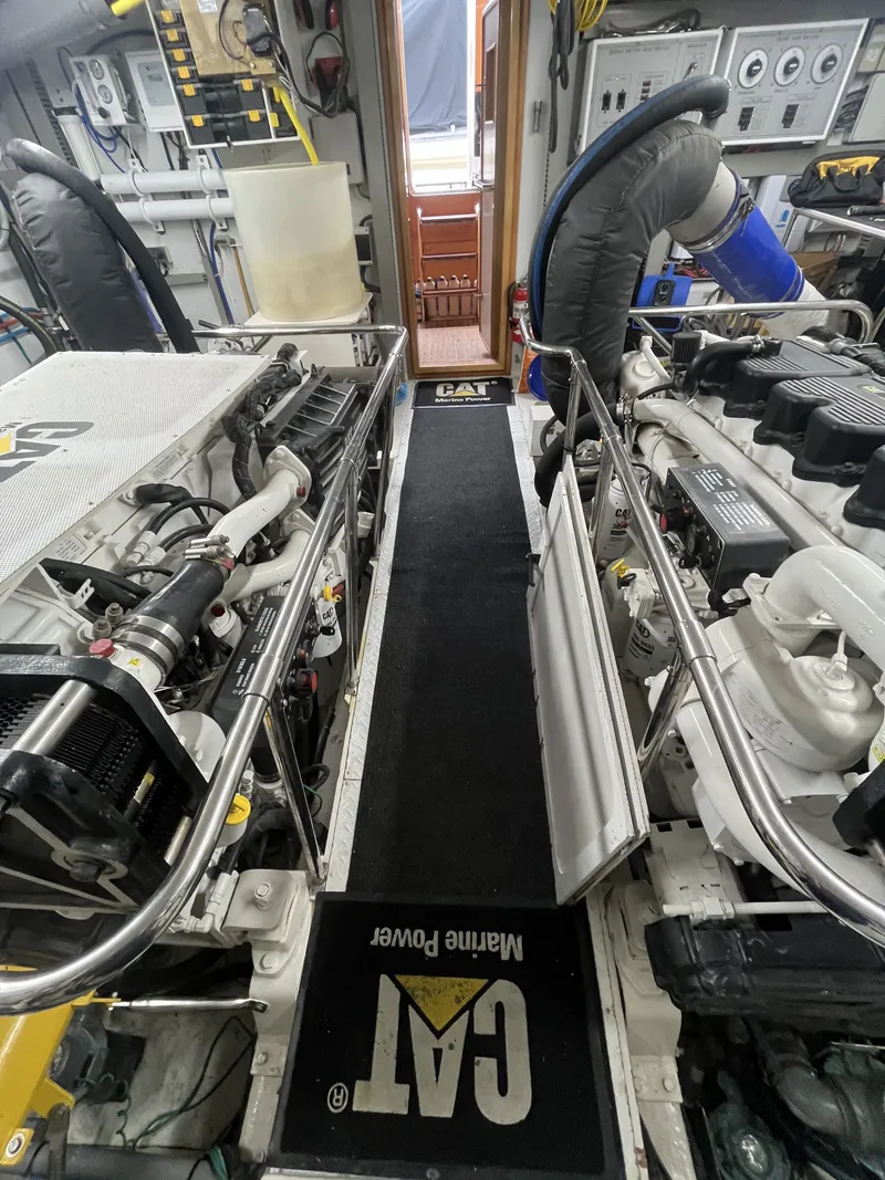 Slide: The Image of Hargrave 68 2004 - 43