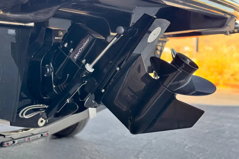 Slide: The Image of 2022 Bayliner VR5 Bowrider I/O with MerCruiser engine and propeller detail. - 7