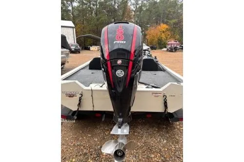 Slide: The Image of 2023 Tracker Pro Team 195 TXW Tournament Edition boat with powerful outboard motor. - 5