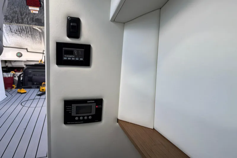 Slide: The Image of Air conditioning and inverter - 16