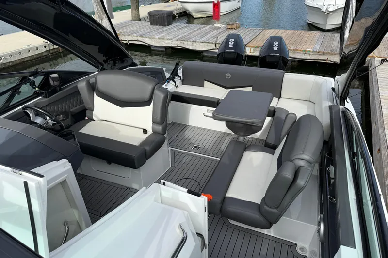 Slide: The Image of Cockpit overview and helm seat - 9