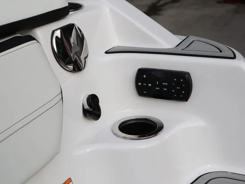 Slide: The Image of Yamaha 252SD 2026 - 11