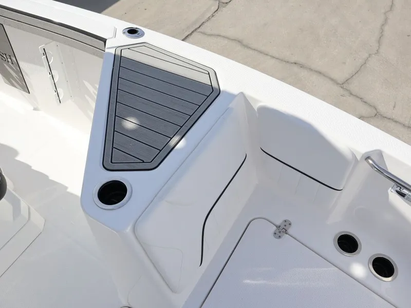 Slide: The Image of Yamaha 220 FSH Sport 2026 - 22