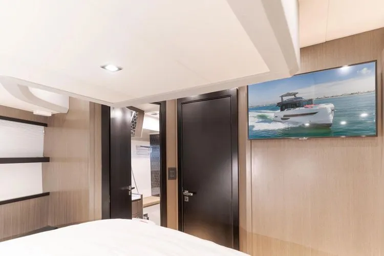 Slide: The Image of 2023 Okean 52 Fly - Image 37 - 37