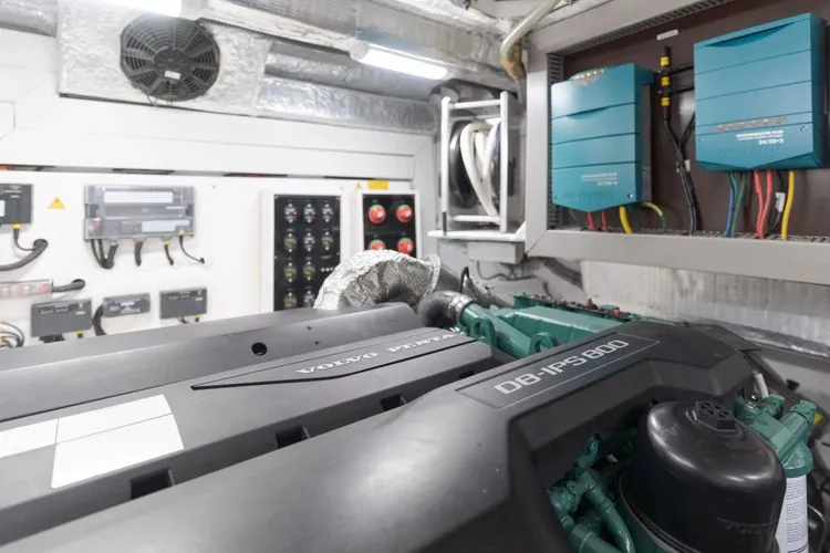 Slide: The Image of 2023 Okean 52 Fly - Image 41 - 41