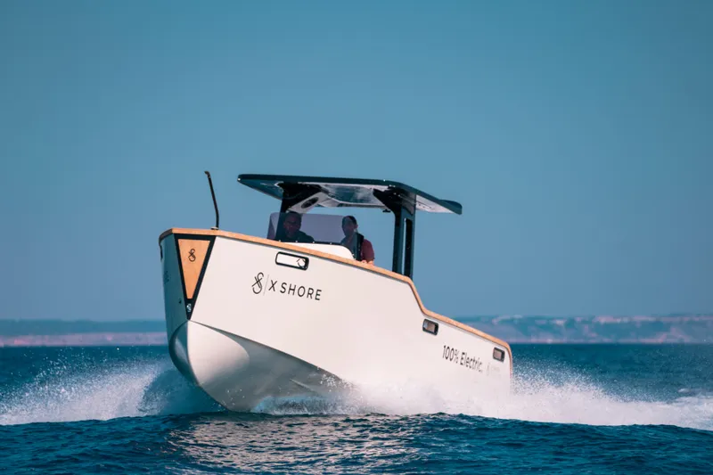 Slide: The Image of X Shore Eelex 8000 For Sale Seattle - 9