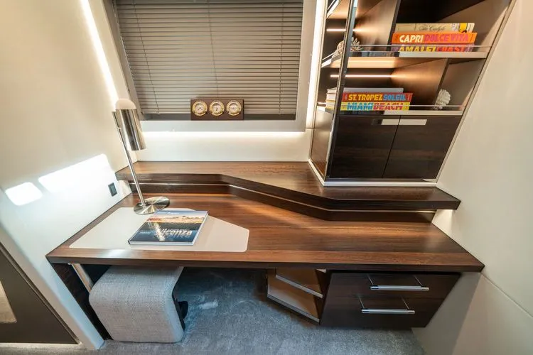 Slide: The Image of 2022 Sunseeker Predator 65 - Image 33 - 33