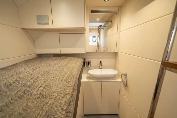 Slide: The Image of 2022 Sunseeker Predator 65 - Image 56 - 56