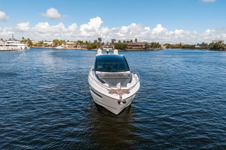 Slide: The Image of 2022 Sunseeker Predator 65 - Image 6 - 6