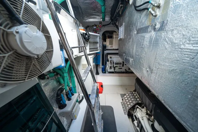 Slide: The Image of 2022 Sunseeker Predator 65 - Image 64 - 64