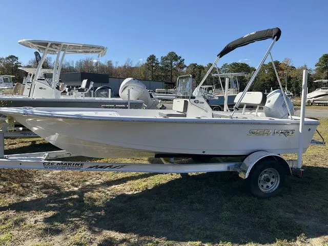 Slide: The Image of Sea Pro 172 Bay 2025 - 3