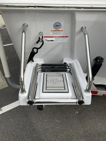 Slide: The Image of Sea Pro 230 Bay Boat 2026 - 6