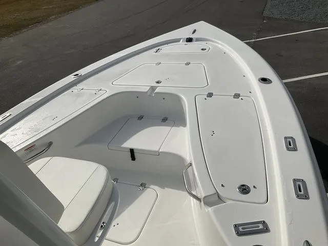 Slide: The Image of Sea Pro 230 Bay Boat 2026 - 30