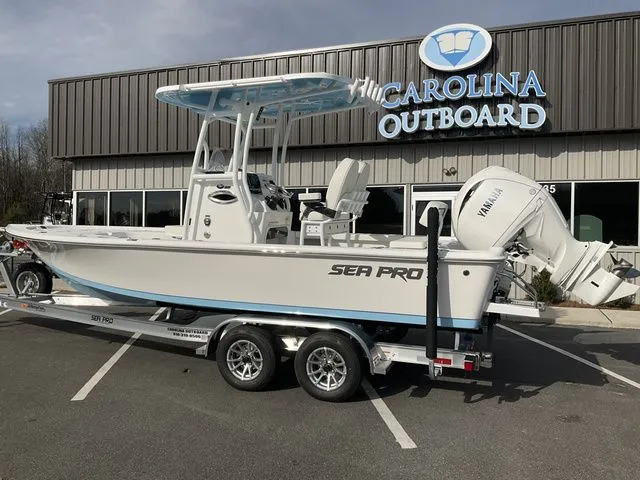 Slide: The Image of Sea Pro 230 Bay Boat 2026 - 5