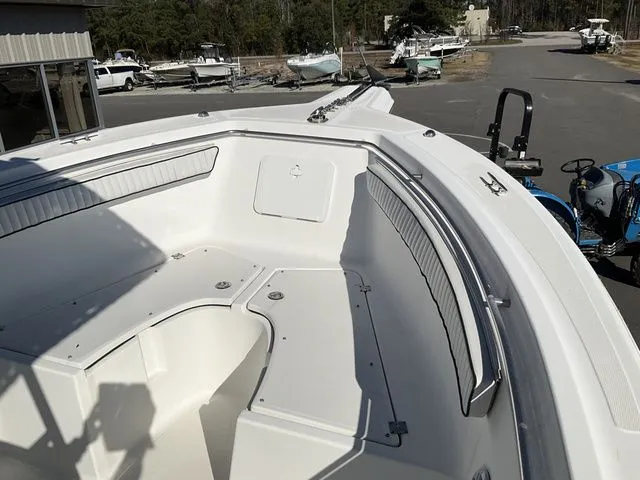 Slide: The Image of Sea Fox Commander 29 CC 2008 - 5