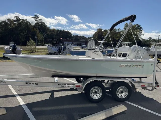 Slide: The Image of Sea Pro 172 Bay 2026 - 3