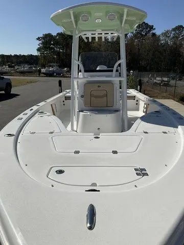 Slide: The Image of Sea Pro 230 DLX 2026 - 29